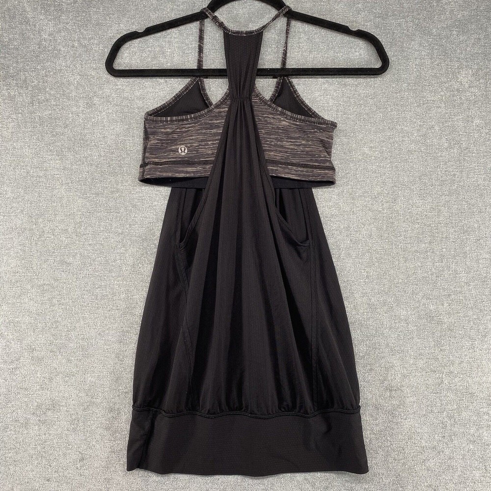 Lululemon Athletica Black White Shelf Bra Tank Top Razor Back Womens Size 4